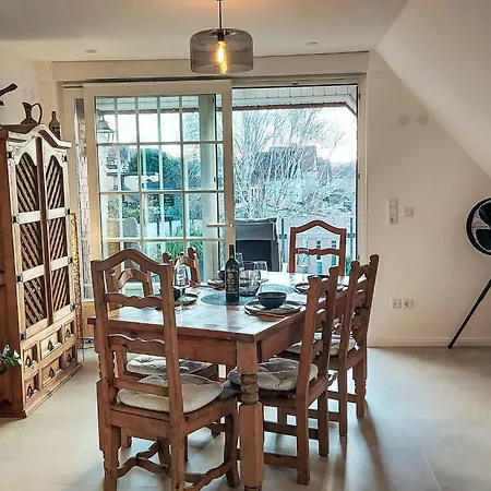 Appartamento Casa Ela By Interhome